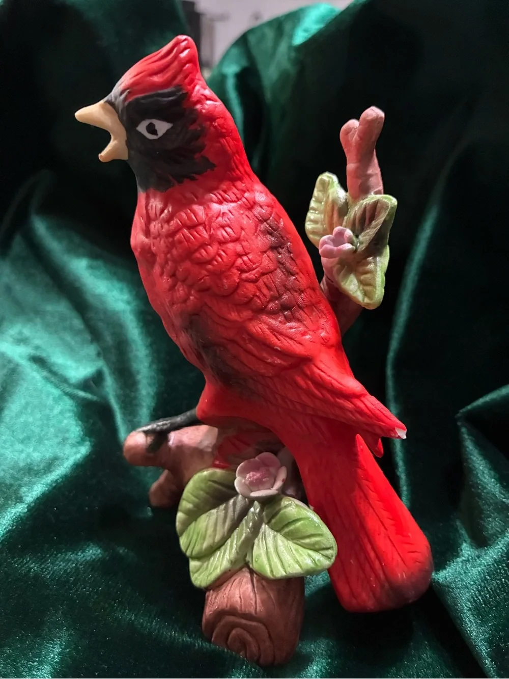 VTG Red Cardinal Bird Figurine - Decorative Resin Perch